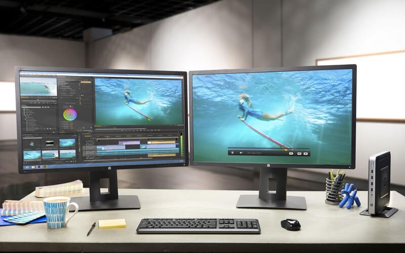 HP thin client Lifestyle desk using HP thin client and HP monitors