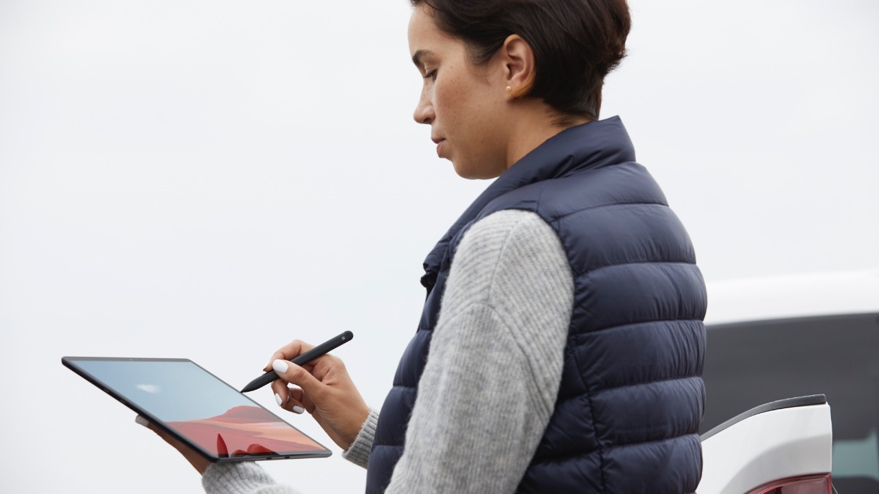 surface-pro-x-tablet-outside